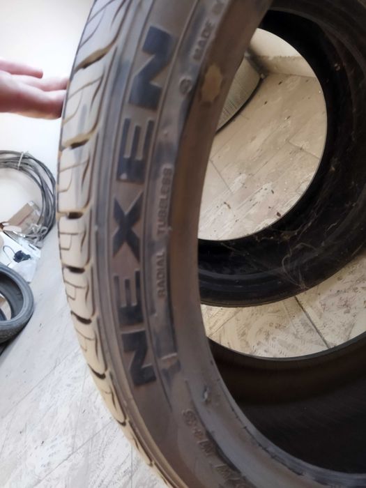 Nexen 255/35/R20