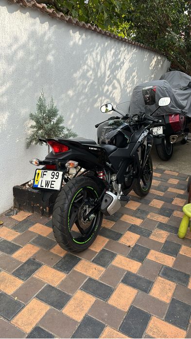Honda CBR 125 R 2012