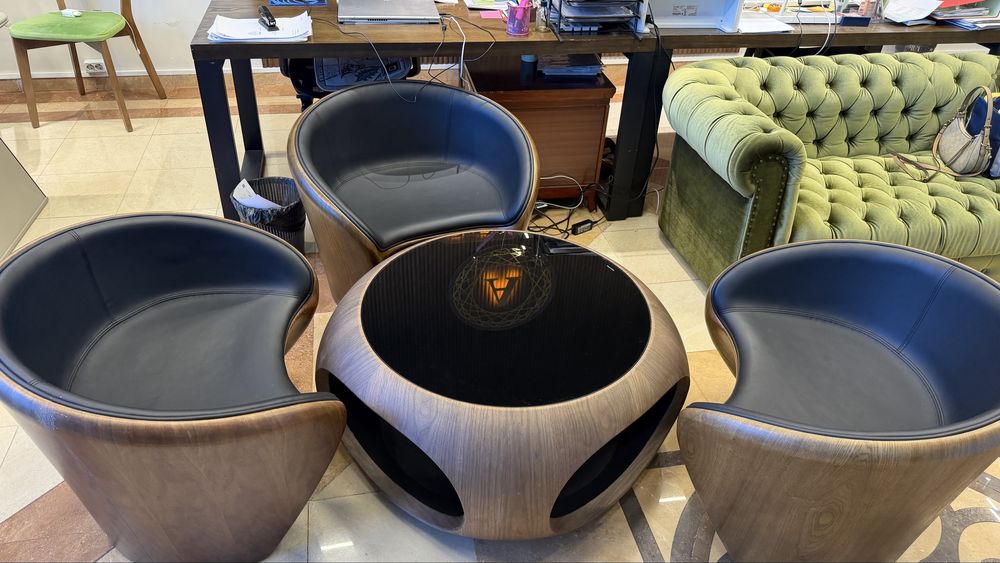 Уголок для дома, офиса