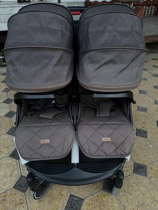 Детская коляска для двойни