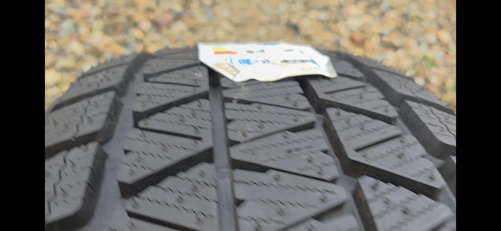 Set de 4 Anvelope Bridgestone blizzak 315 35 r20 si 275 40 r20 pt bmw x5 x6