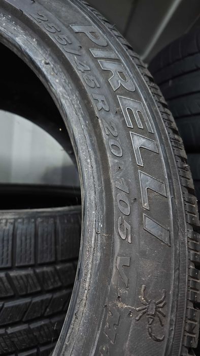 Anvelope 255/45/20 PIRELLI iarna