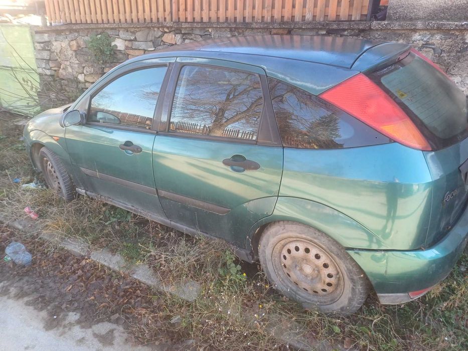 Форд Фокус на части