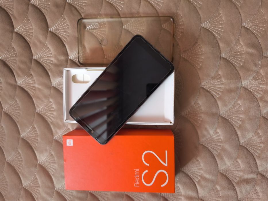 телефон Redmi S2