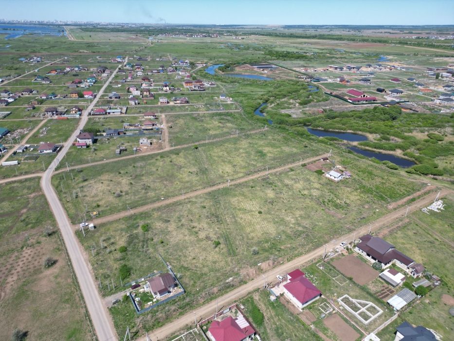Участки возле реки в 6 микрорайоне