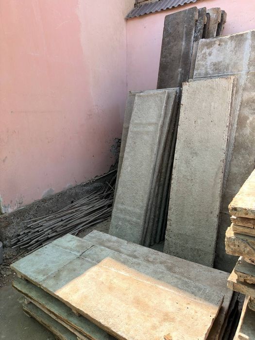 Apalavkalar sotiladi qoziqlari bilan