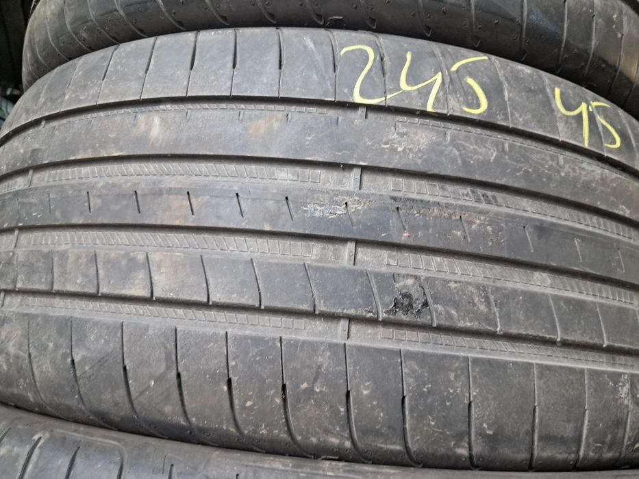 Anvelope second vara 245 45 R18 Goodyear