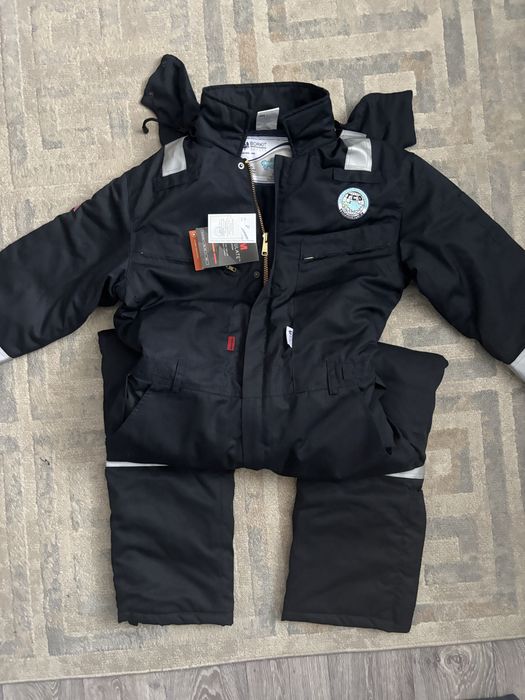 Продам зимний комбинезон