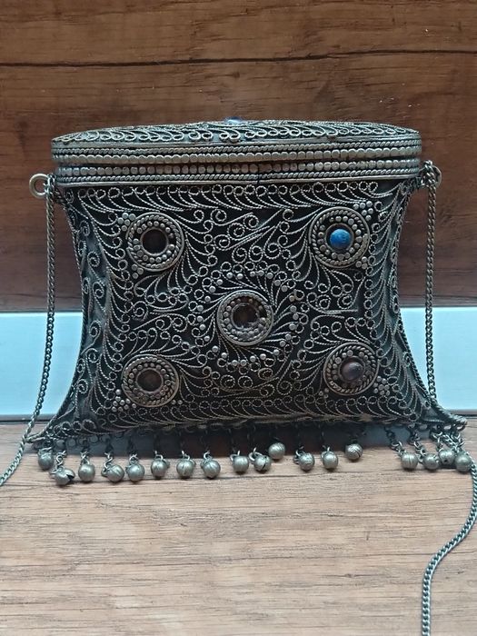 Продавам антикварна сребърна Барутница филиграм 19-век уникална