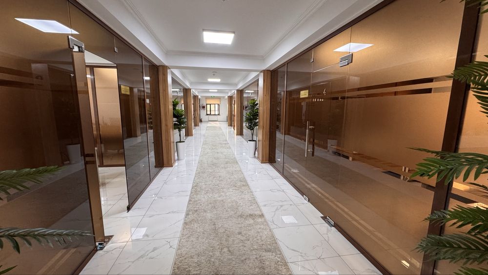 Офис биноси сотилади