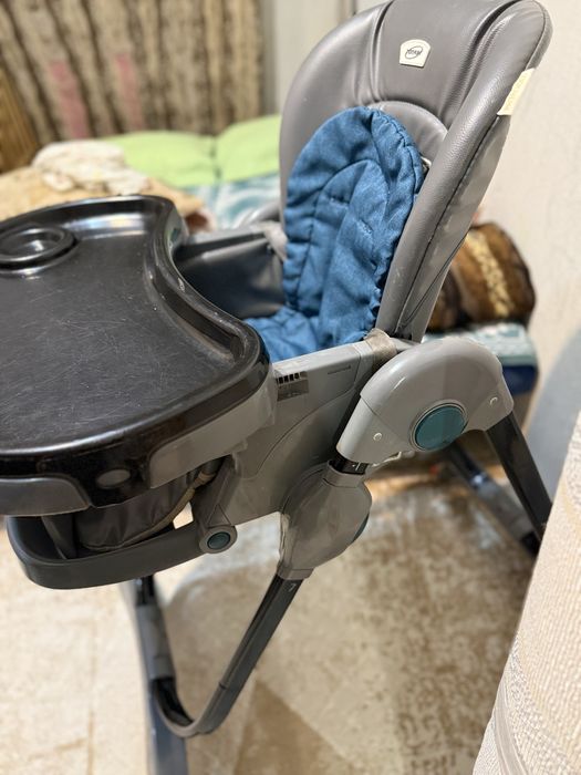 Стульчик для кормления.