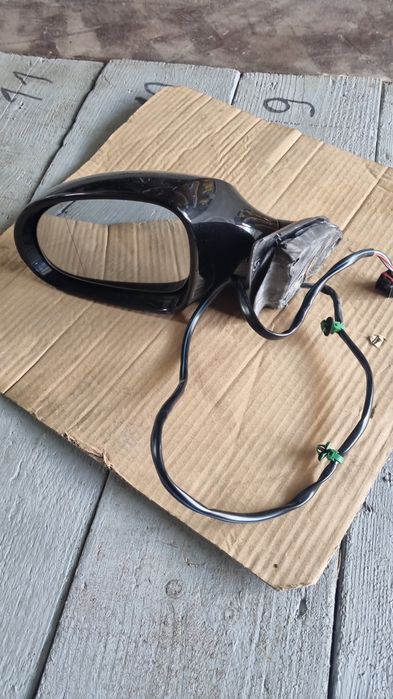 oglindă dreapta de passat B6