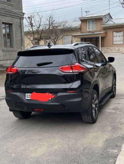 Продаёться Chevrolet Tracker Preimer !!!