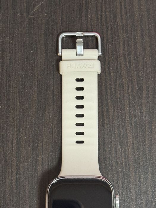 КАТО НОВ! Huawei Watch Fit 4