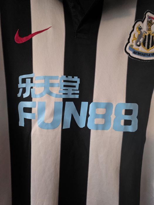 Tricou Newcastle United nr 4