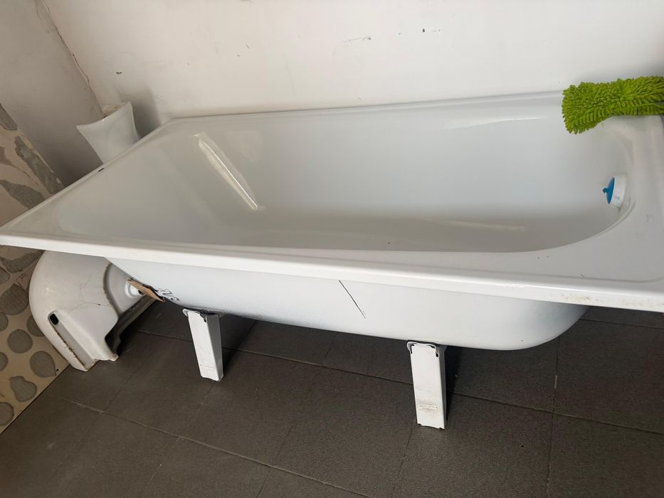 Продам ванну …..