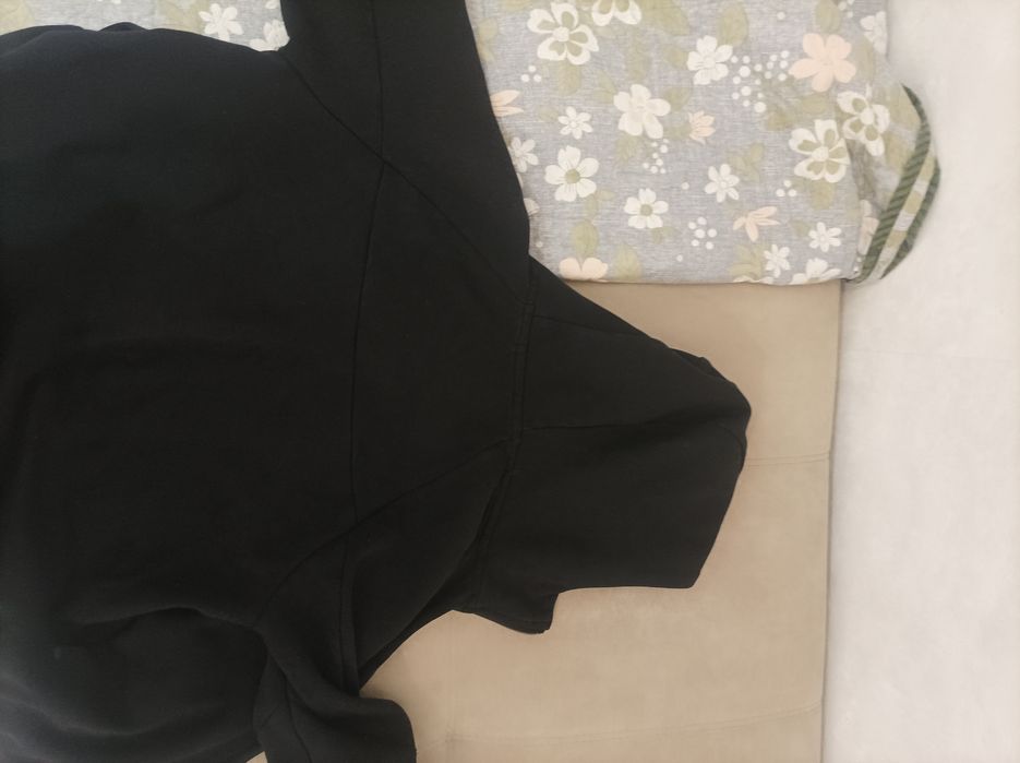 продам кофты фк астана и найк теч флис