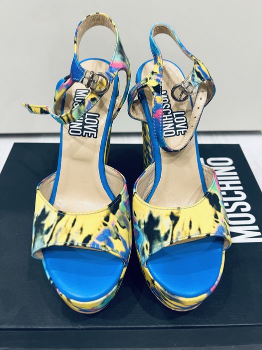 Сандали Love Moschino