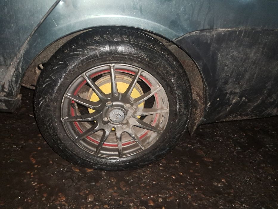 Приора по болтам продам