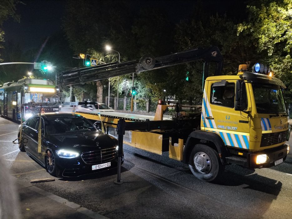 Манипулятор Эвакуатор сиежающий платформе