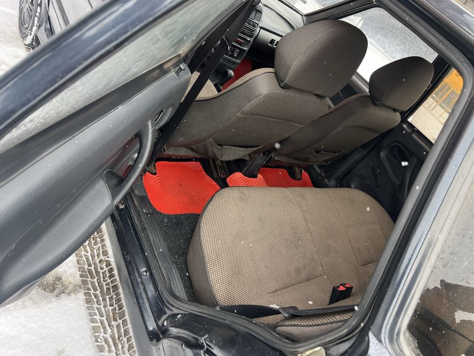 Продам 2114 год 2005