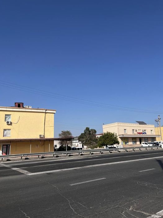 Урган шахар боги эрам туйхонаси ёнидаги нотурар бино сотилади