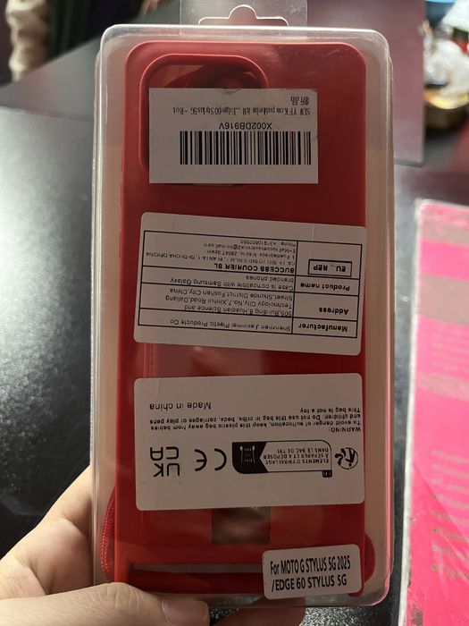 Чехлы на телефоны