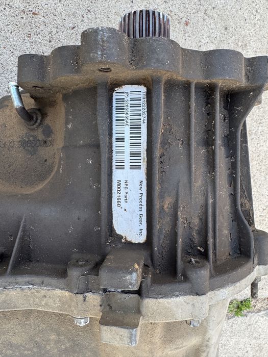 Раздатка на Гран Чероки 2012 JEEP Grand Cherokee