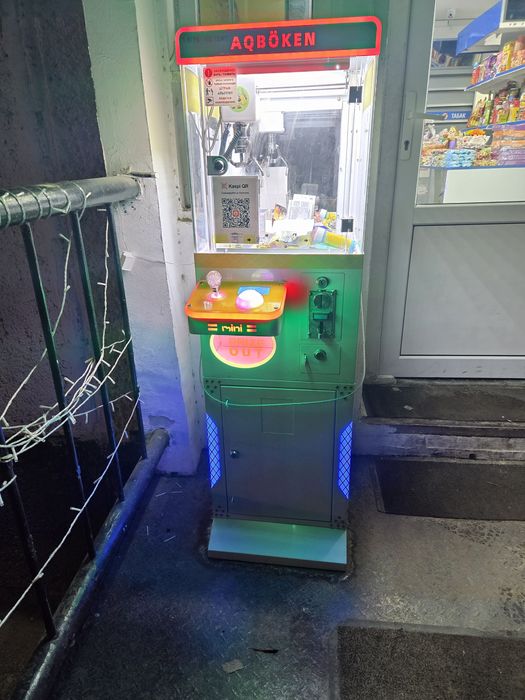 Продам 6 игровых аппаратов хватайки