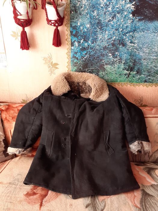 Продам полушубок овчиный