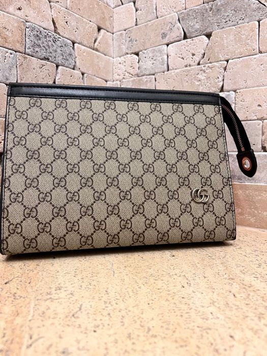 Мъжки чанти клъч и паласки.