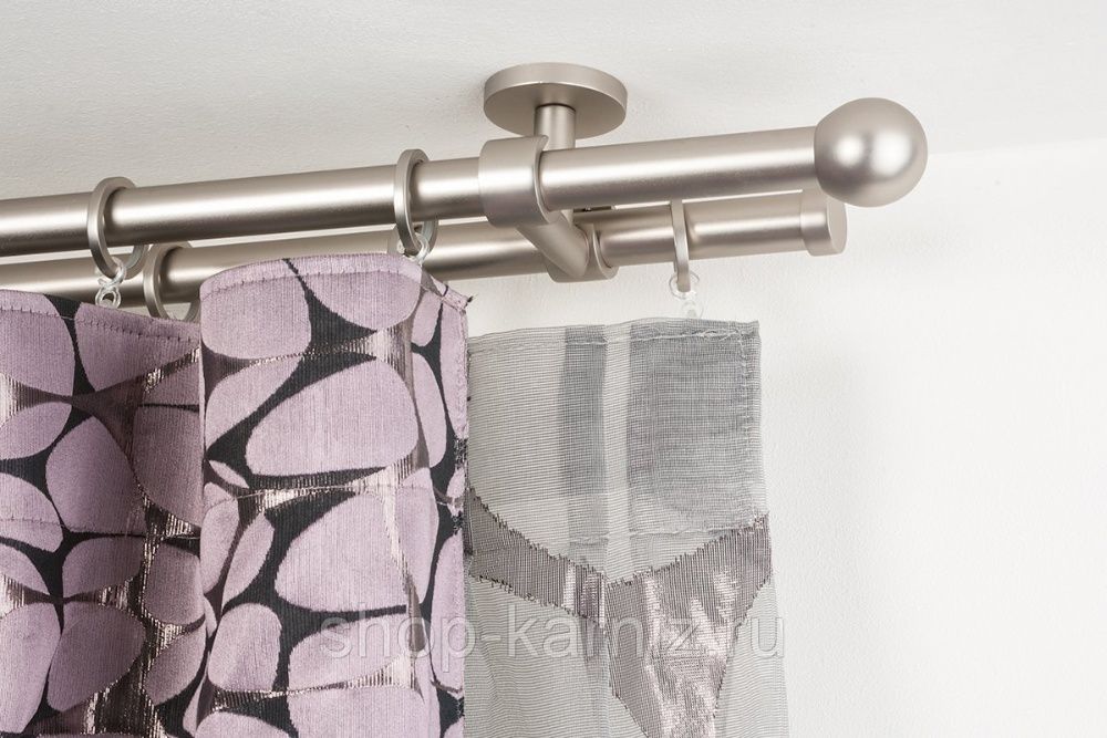 Установка пластиковых и трубчатых карнизов