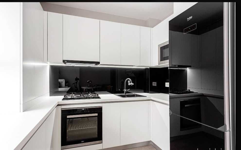 Chirie apartament 3 camere ultracentral prima sucevei