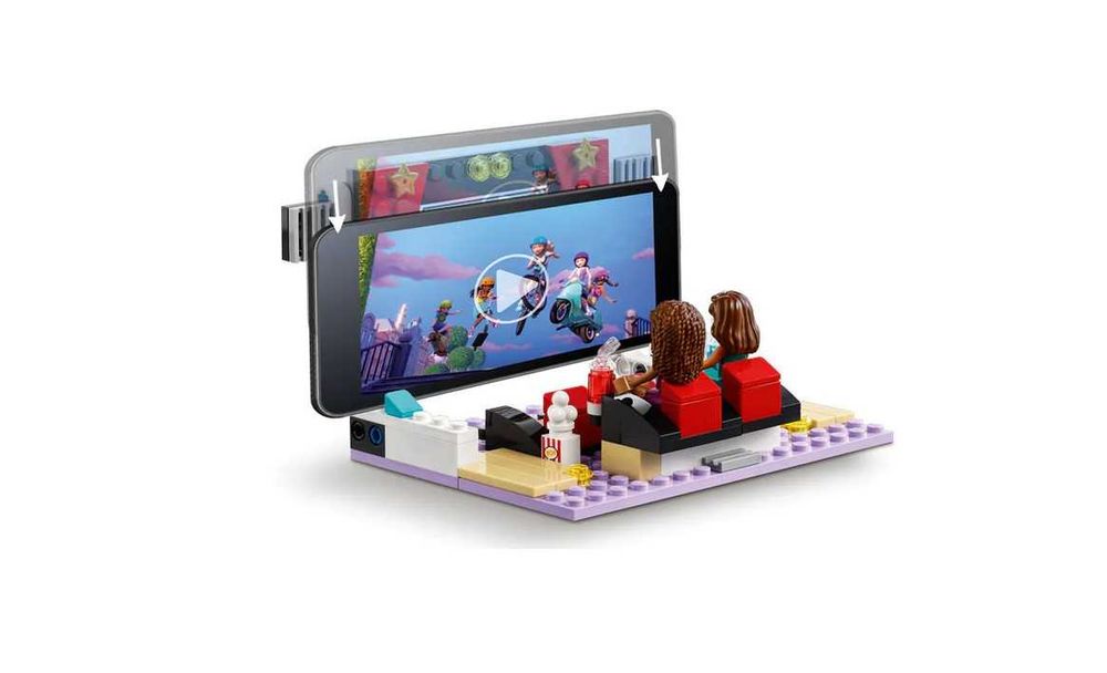Ново LEGO Friends - Киносалон в Хартлейк Сити (41448)