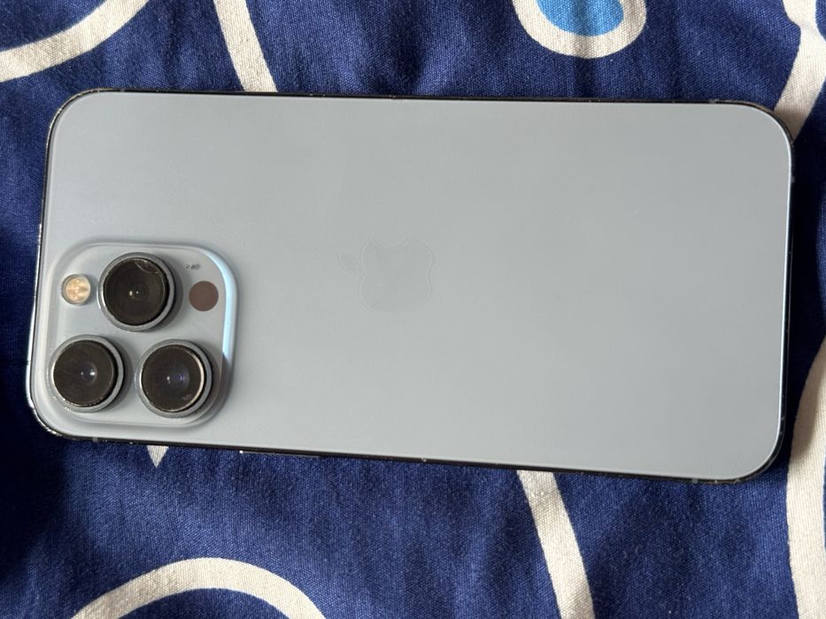 Iphone 13 pro обмена нет!
