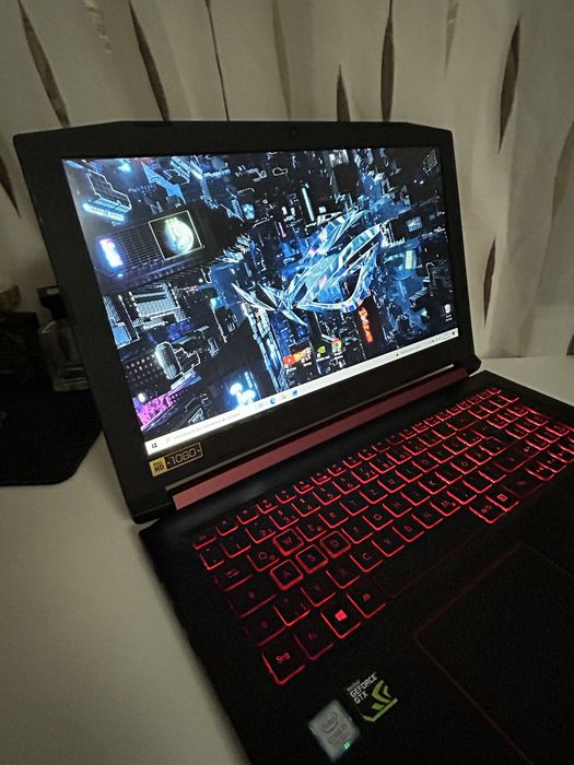 Laptop gaming | i7gen7 | gtx1050 4gb| 12gb ram ddr4