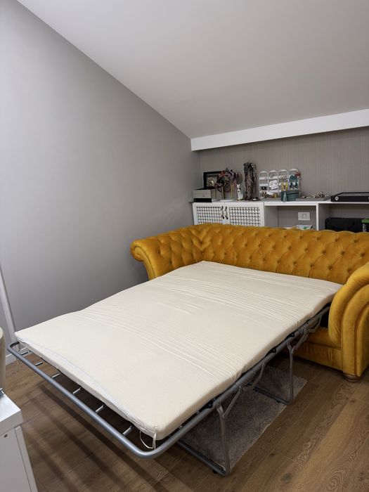 Canapea London Chesterfield extensibila