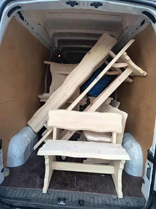 Маси и пейки с жив ръб