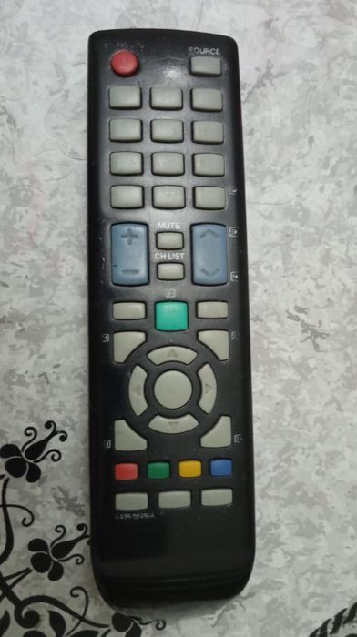 Телевизор Самсунг за 40 тыс диагональ 101,6 см