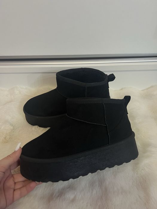 Зимни боти тип ugg