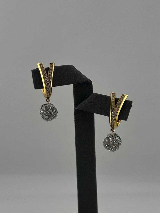 Серьги с бриллиантами Versace