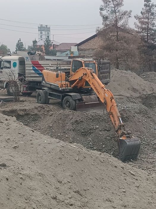 Ekskavator sotiladi!