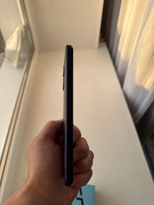 Продам телефон OPPO A17