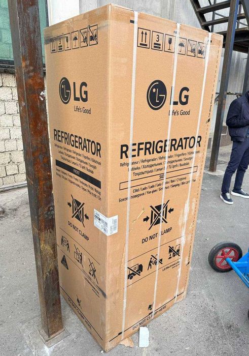 Холодильник LG GC-B399SMCL Inverter No Frost DoorCooling+