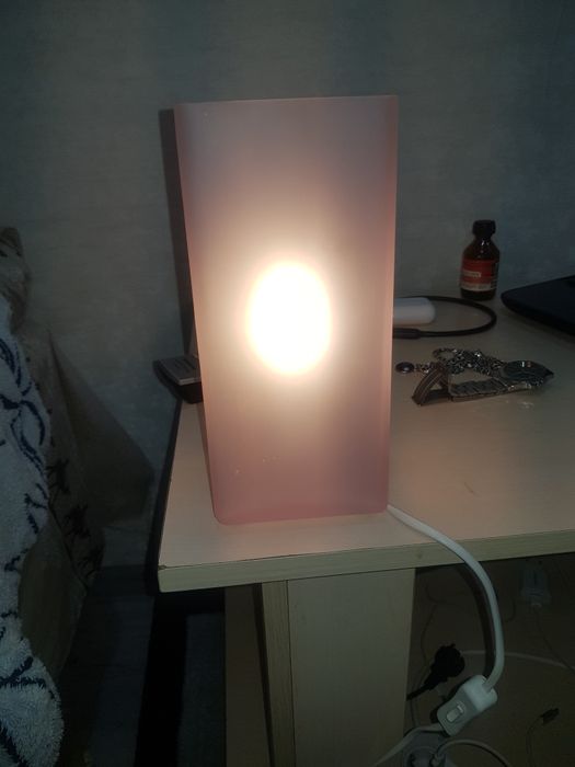 Продам светильник