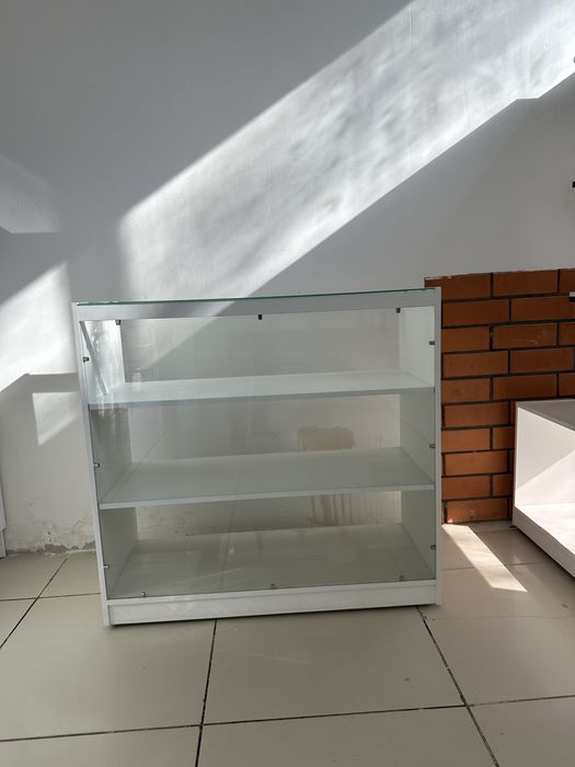 Мебель для магазина