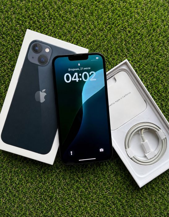 iPhone 13  128ГБ