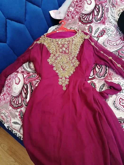 Продам вечернее платье