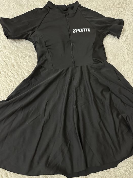 Женский купальник чёрны