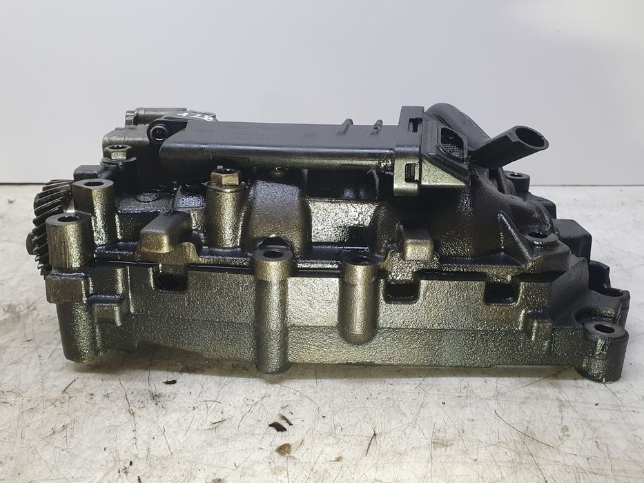 Pompa ulei 03L103537 Volkswagen Passat B6 (2005 - 2010) 2.0 tdi BMP